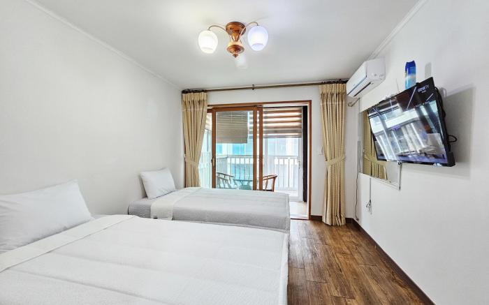 Seongsan Sunrise Pension