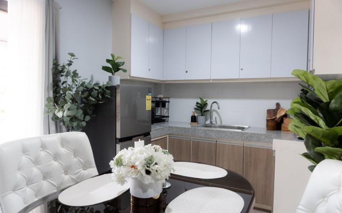 Condo near Calle Crisologo