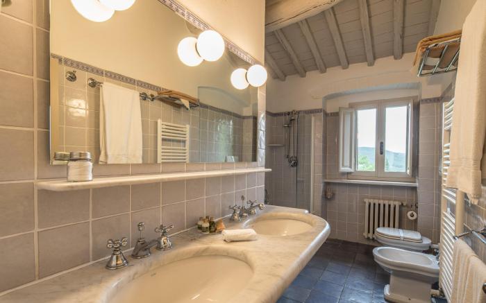 Villa Il Desiderio by Miani Group