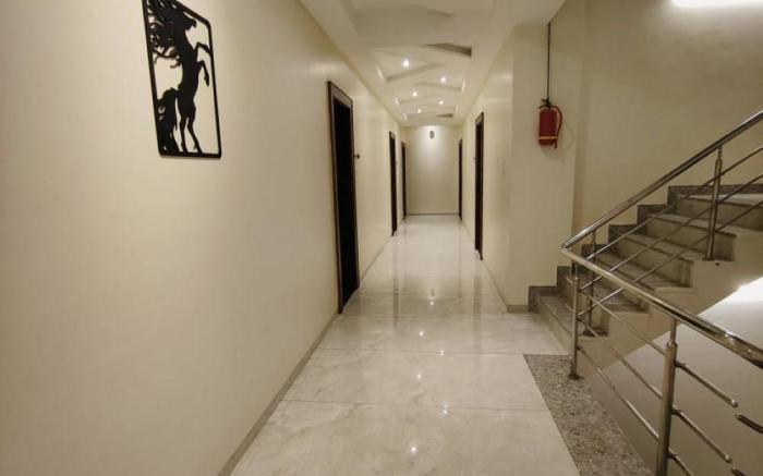 Hotel sharada executive