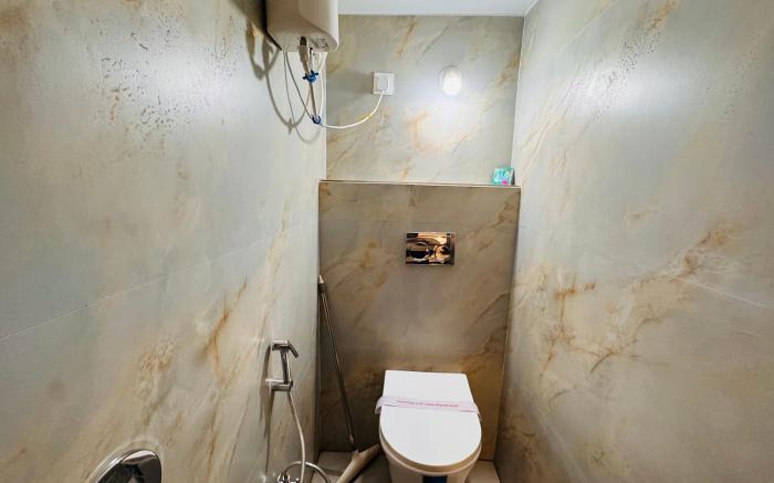 Home Escape Cozy 1BHK Apartment Mahalaxmi Nagar