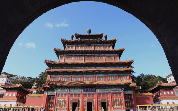 Lavande Hotel Chengde Mountain Resort Railway Station