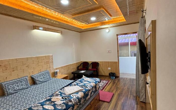 Vizvei Private Single Room, Kufri Homestay