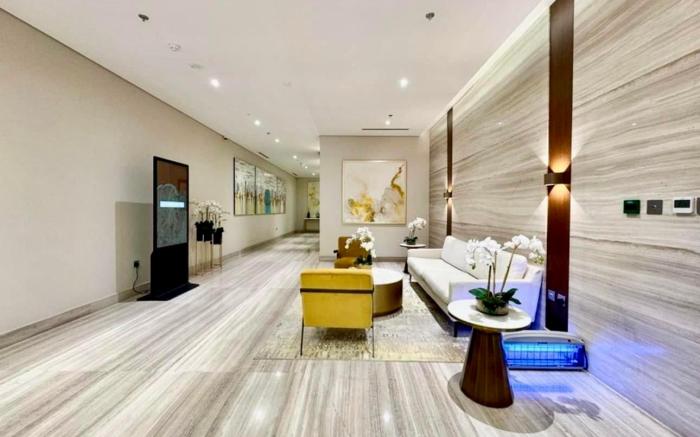 Studio farhad Azizi Residence Al Jaddaf creek 