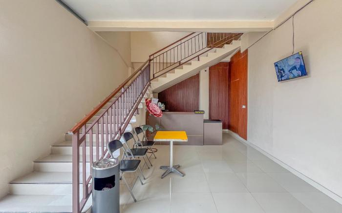 Urbanview near Sunrise Mall Mojokerto