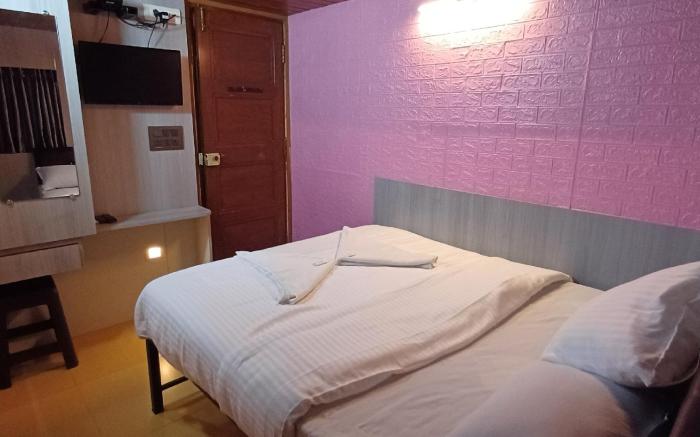 HOTEL REGAL PLAZA