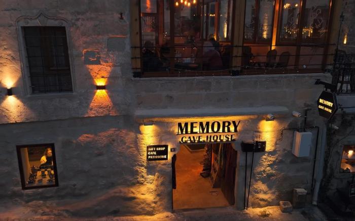 Memory Cave House