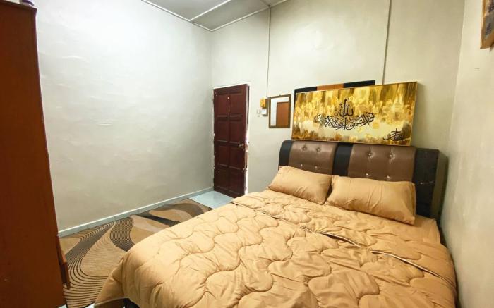 Homestay Teratak D'Emas Telok Mas End Lot