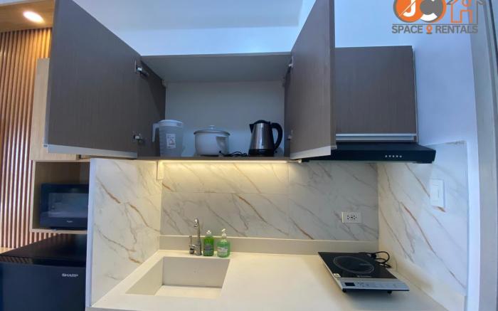 JC Spacerentals 1521 West Jones Residences 