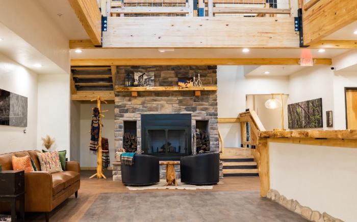 Grand Cloudcroft Hotel