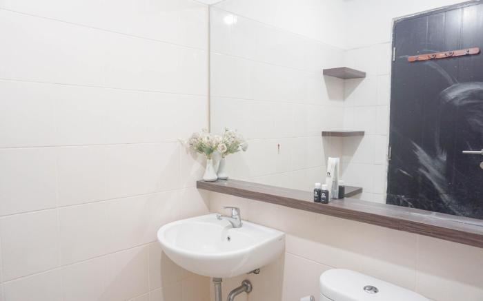 Modern & Homey 2BR at Cervino Village By Travelio