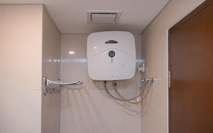 Cozy 2BR Apartment M-Town Signature By Travelio