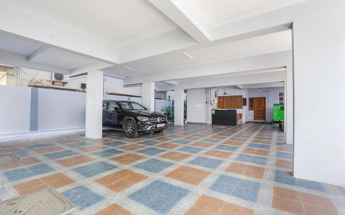 FabHotel Hathvik Park - Near to nandanam metro station
