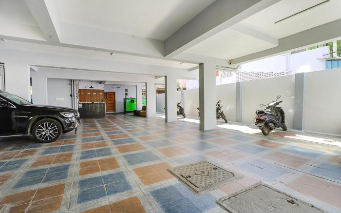 FabHotel Hathvik Park - Near to nandanam metro station