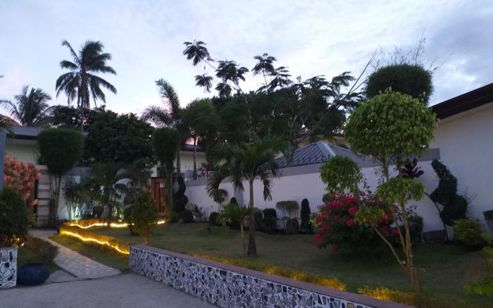 Jewelry Hotel and Resort