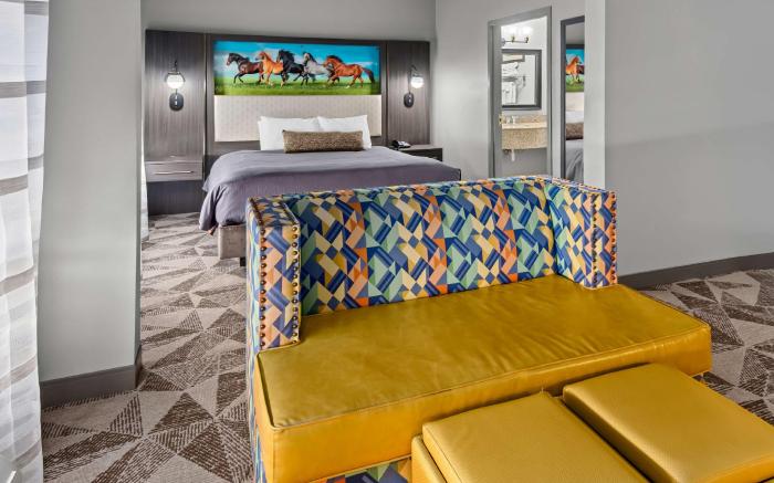 Big Country Hotel  Suites, SureStay Collection by BW