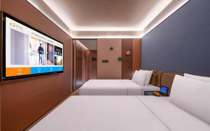 Orange Hotel Nanjing Zhongyangmen Jianning Road