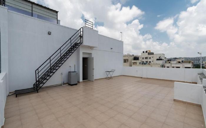 Ega Orchid, Luxury Apartment in Brookefield