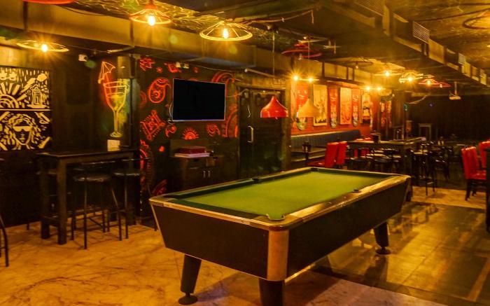 Super Townhouse Oak Viman Nagar Downtown Formerly Hotel Cilantro
