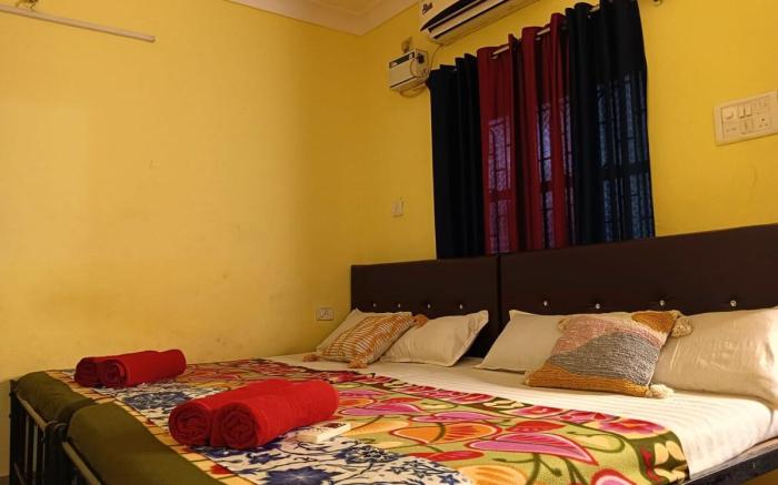 4Room that are together in beach