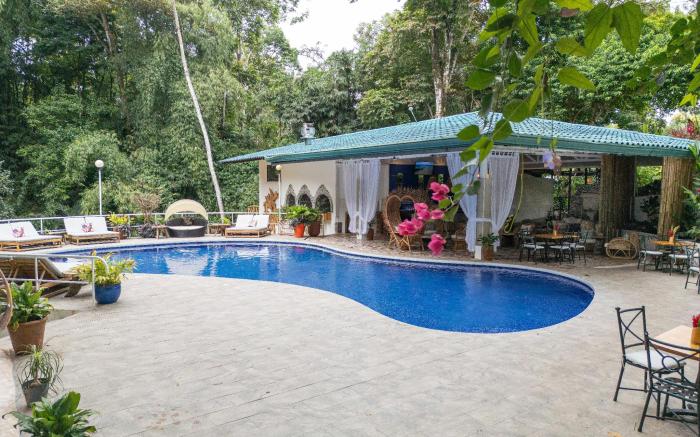 ECOTICA Boutique Hotel
