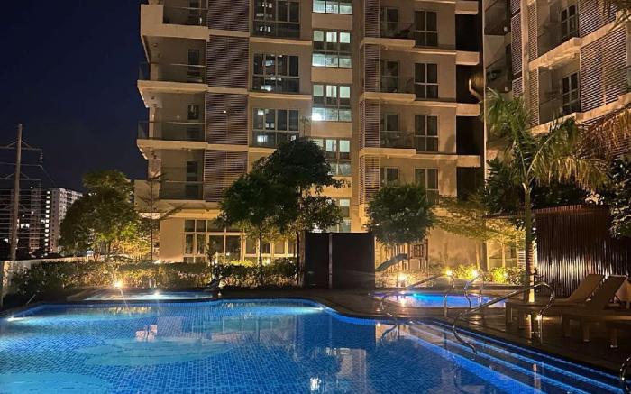 Palladium Studio w/ Balcony Condo in Iloilo City