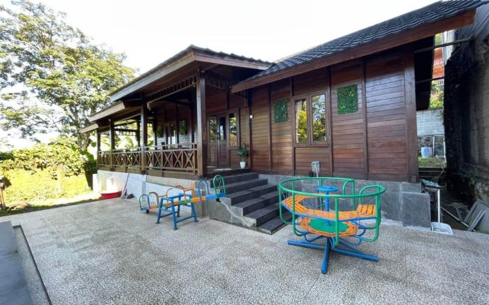VILLA KAYU KABITA