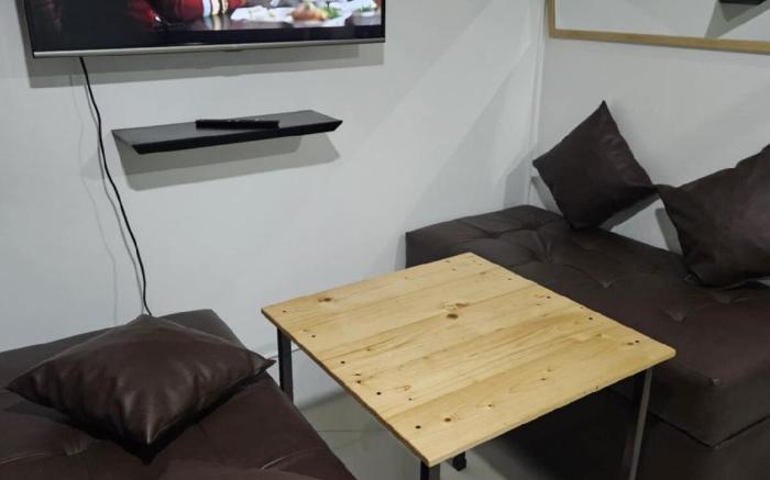 Cozy Condo near Burnham Park
