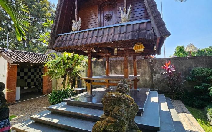 Nirun Garden Villa - Bali Traditional House