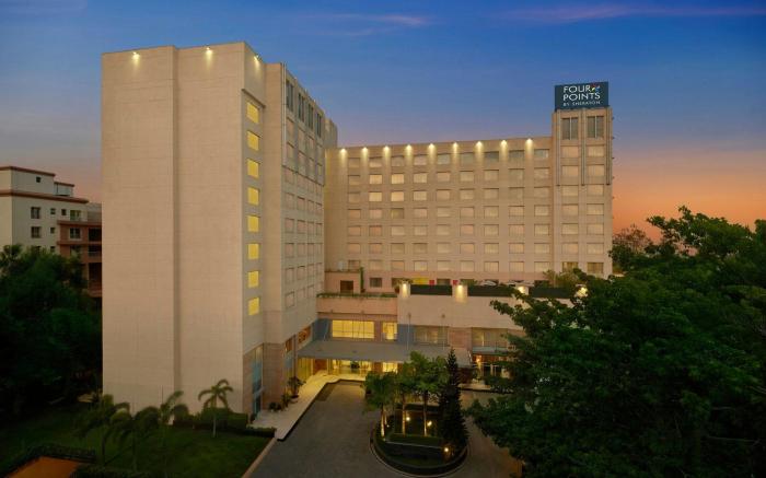 Four Points by Sheraton Hotel & Serviced Apartments, Pune
