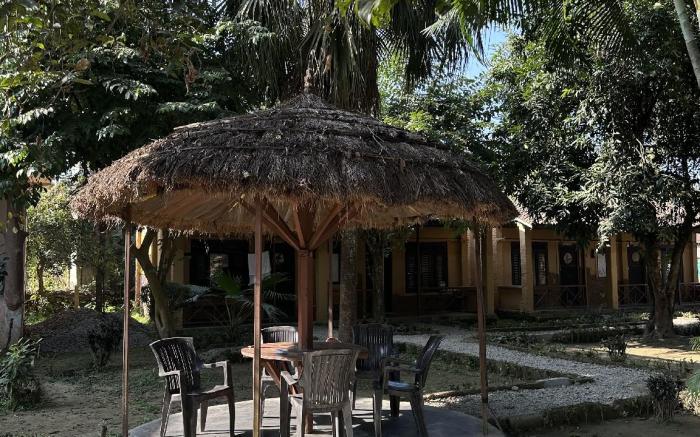 Hotel Chitwan Park Cottage