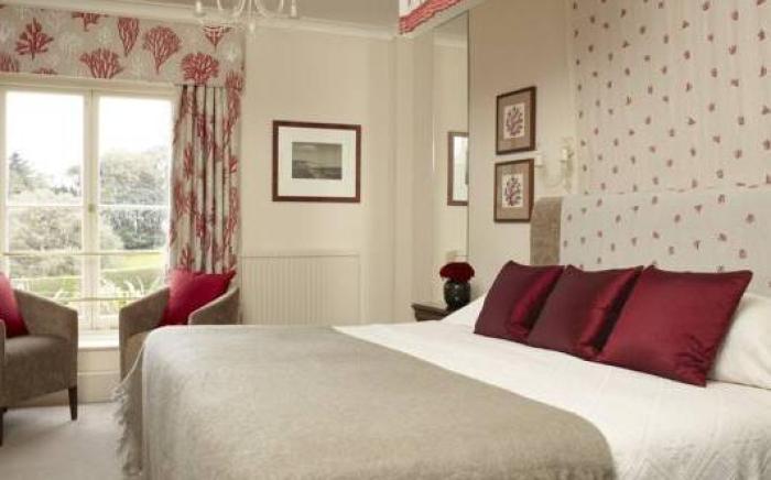 The Royal Hotel