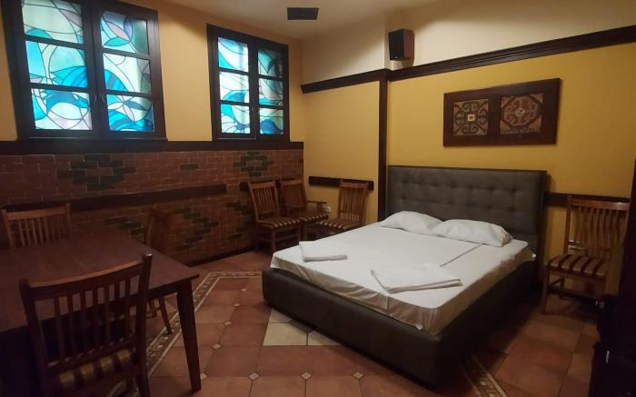 Hotel Jan & in the very center