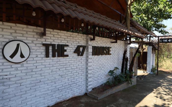 The 47 House Homestay BMT