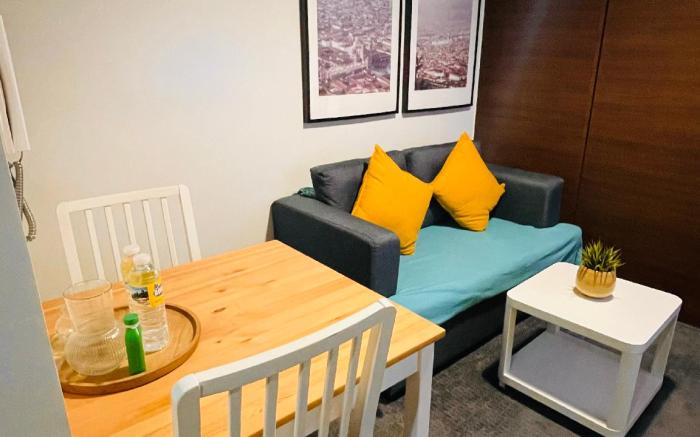 Destina @Air Residence, Makati MetroManila,Netflx