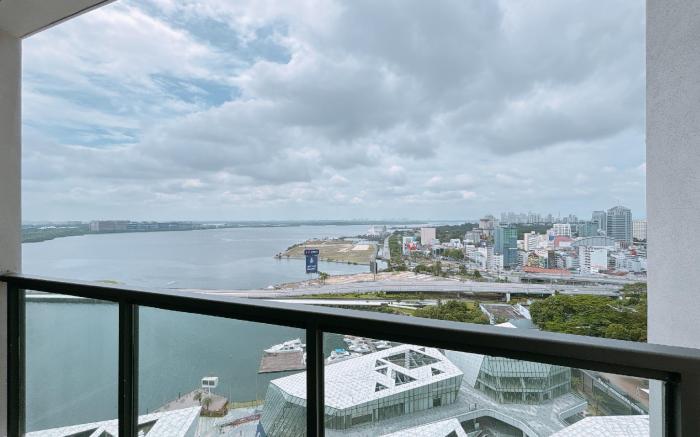 Sea View R&F Princess Cove Seine Region
