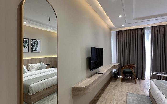 Hotel Cloud End 