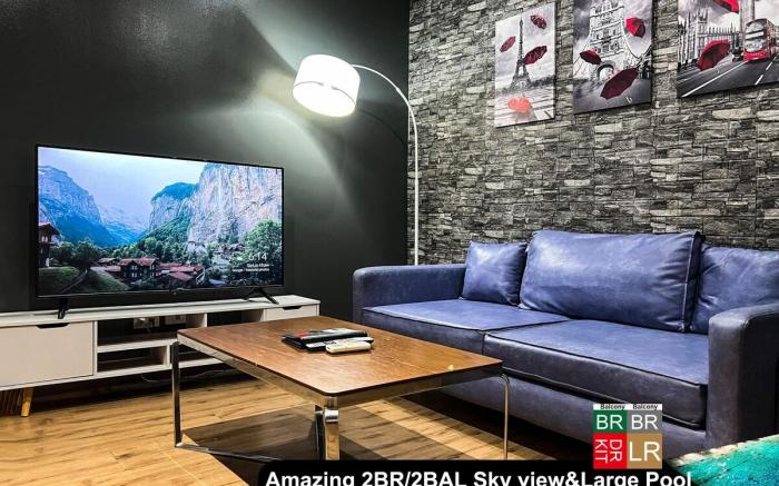 Amazing 2BR/2BAL Gramercy Makati HiFloor 