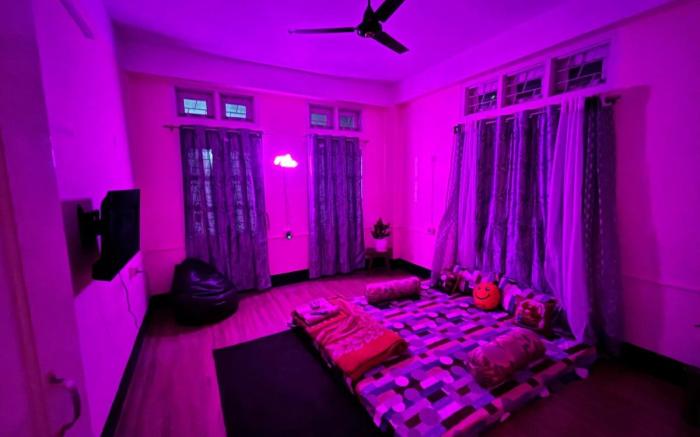 Mon's Homestay 2bhk
