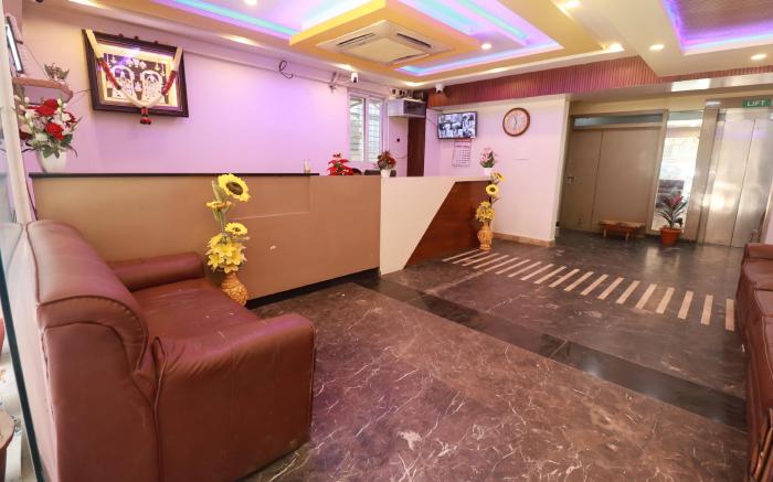 SRI VISHNU INN