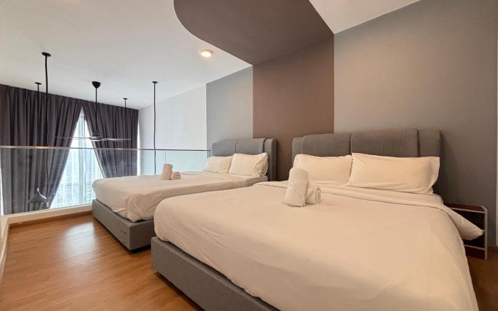 Ekocheras LuxuryDesign MRT Pool 21