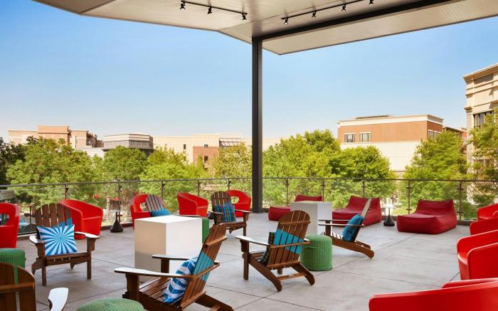 Aloft Leawood-Overland Park