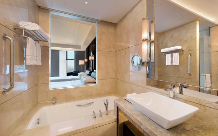 Sheraton Changchun Jingyuetan Hotel