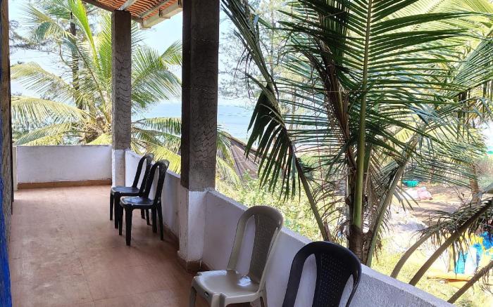 Omkar Beach Resort Tondwali