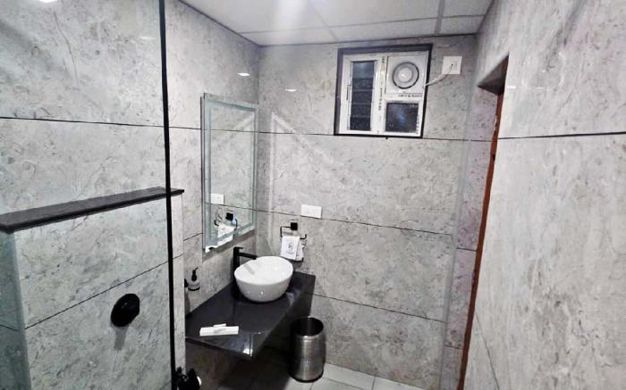 Hotel Radiant Star Suites