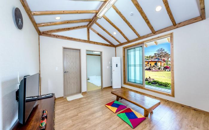 Harbag Hanok Village