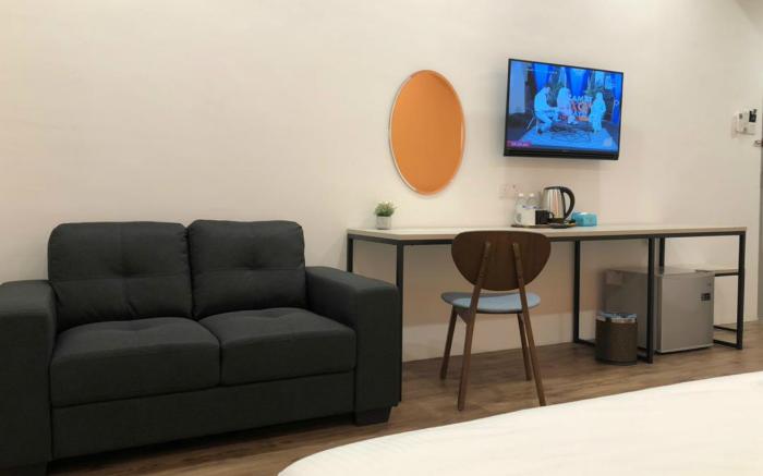 THE WOOD BOUTIQUE HOTEL