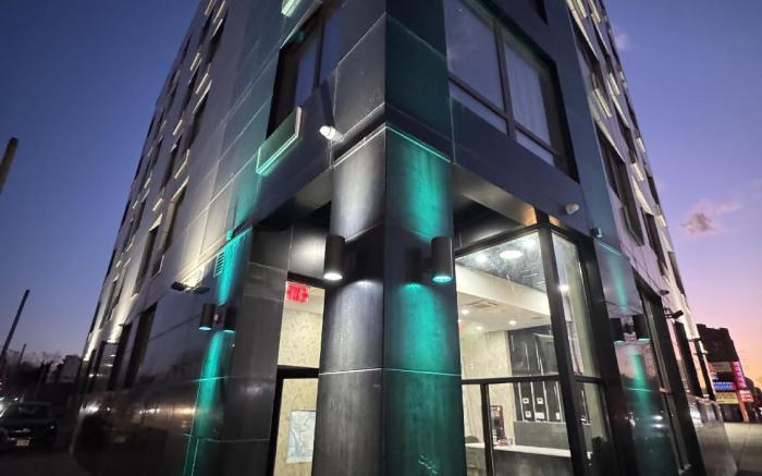 BKWAY Hotel near JFK Airport