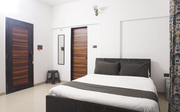 Hotel Lotus Guest House