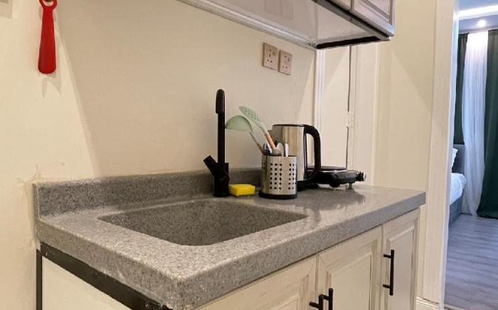 AQ 21 New Cozy Studio with kitchen